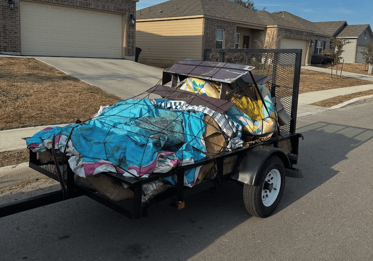 Trash Pick Up hero